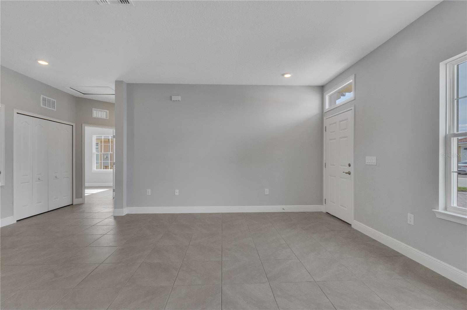 1746 CORIANDER DRIVE — photo 4 of 26