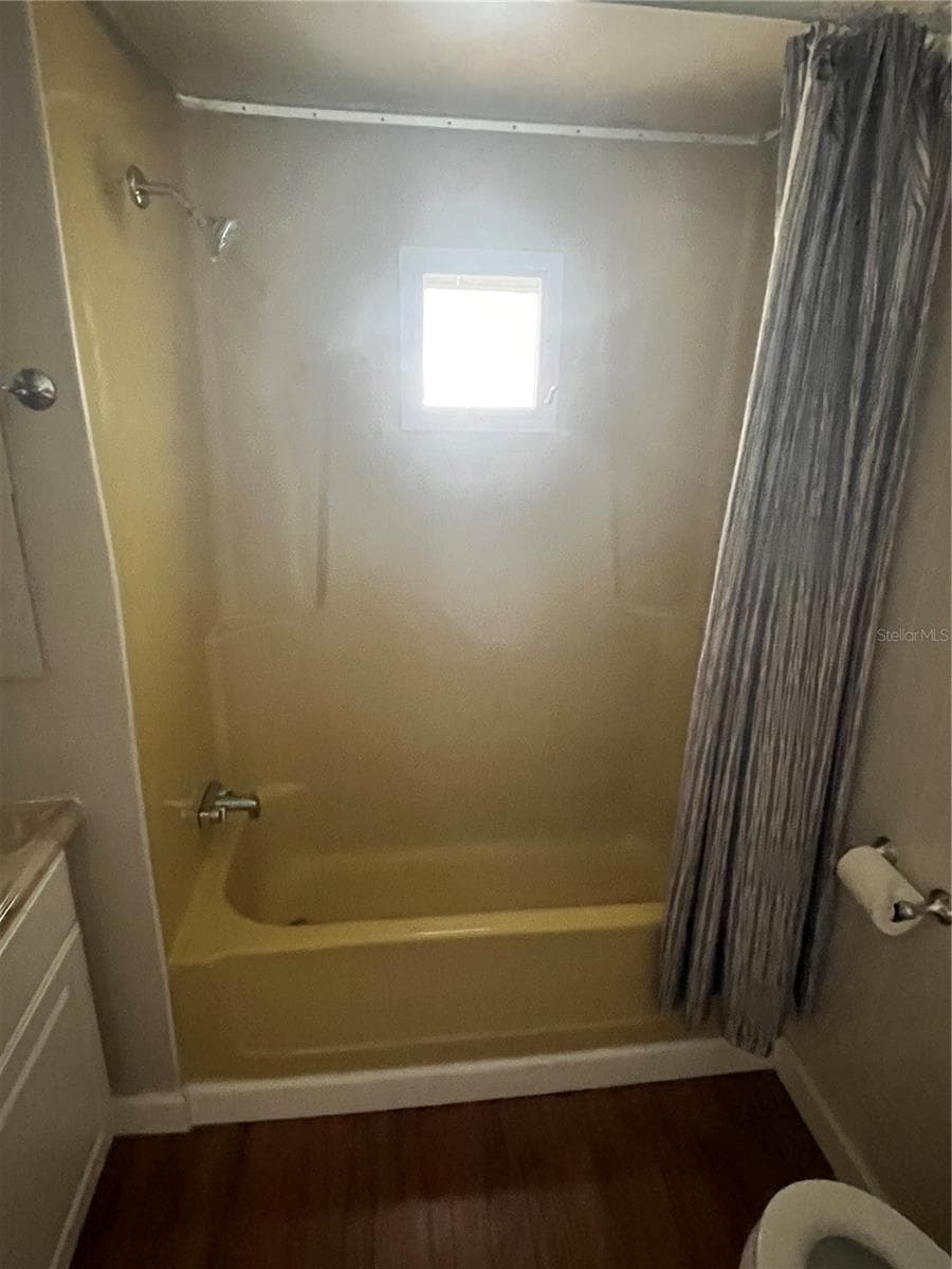 633 COMO DRIVE — photo 16 of 26