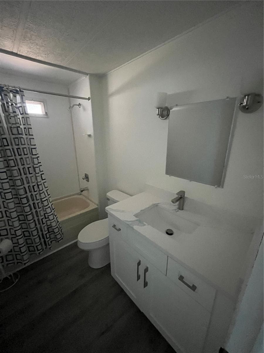 891 GRADO DRIVE — photo 13 of 25
