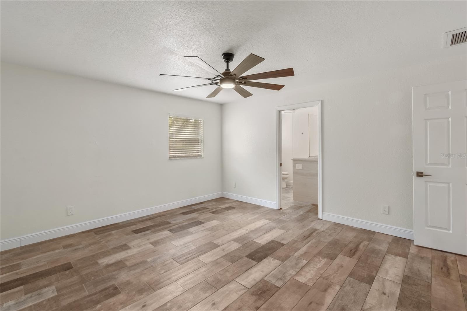 2735 127TH PLACE — photo 34 of 90