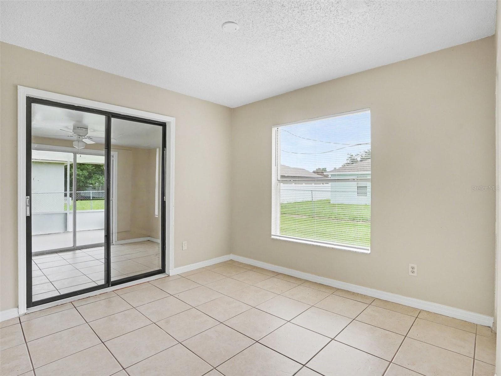 12 HERRING COURT — photo 11 of 16