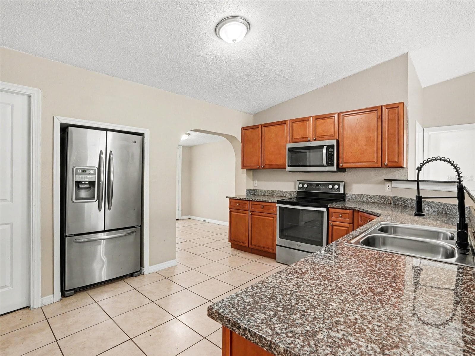 12 HERRING COURT — photo 7 of 16