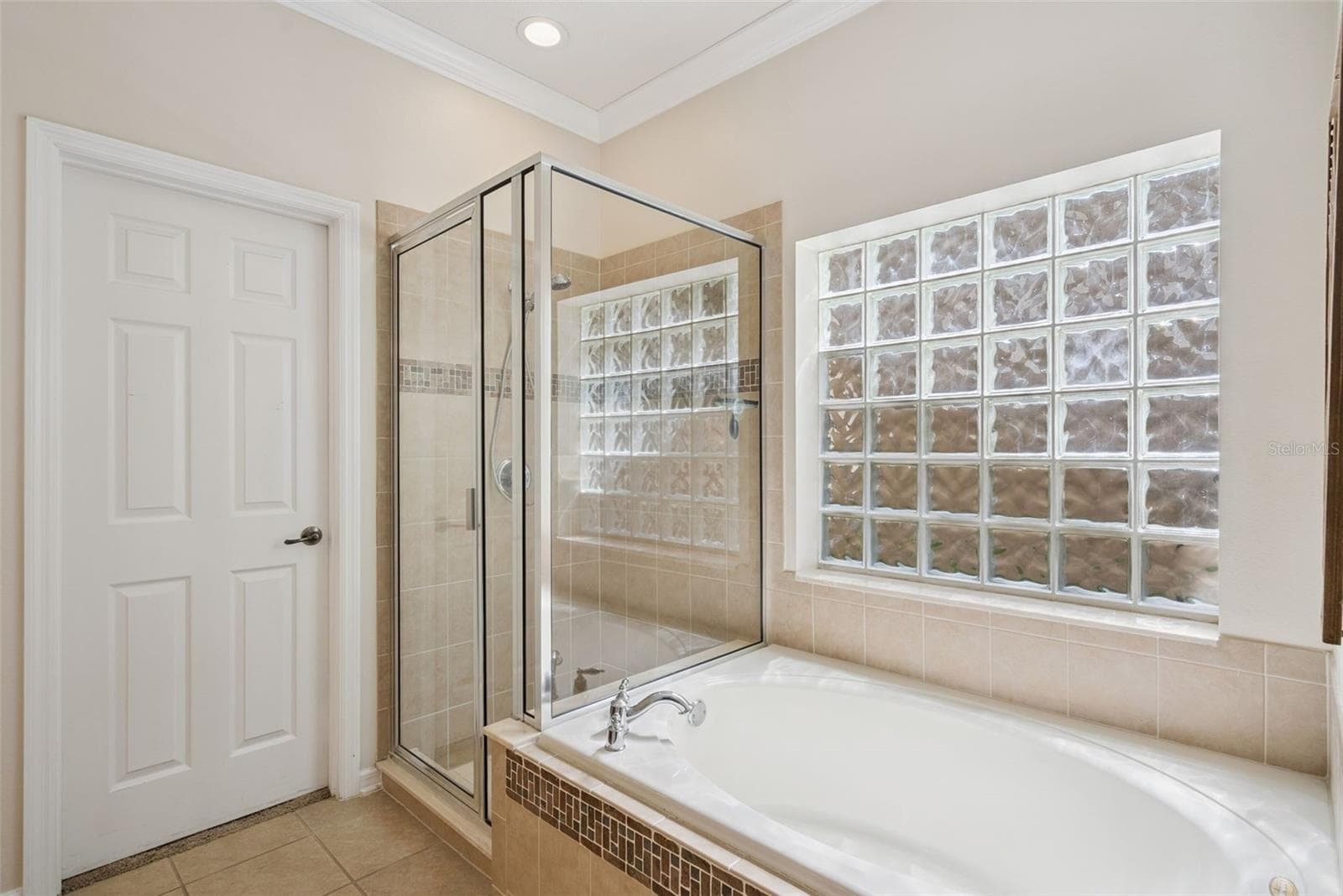 14255 SOUTHERN RED MAPLE DRIVE — photo 14 of 35