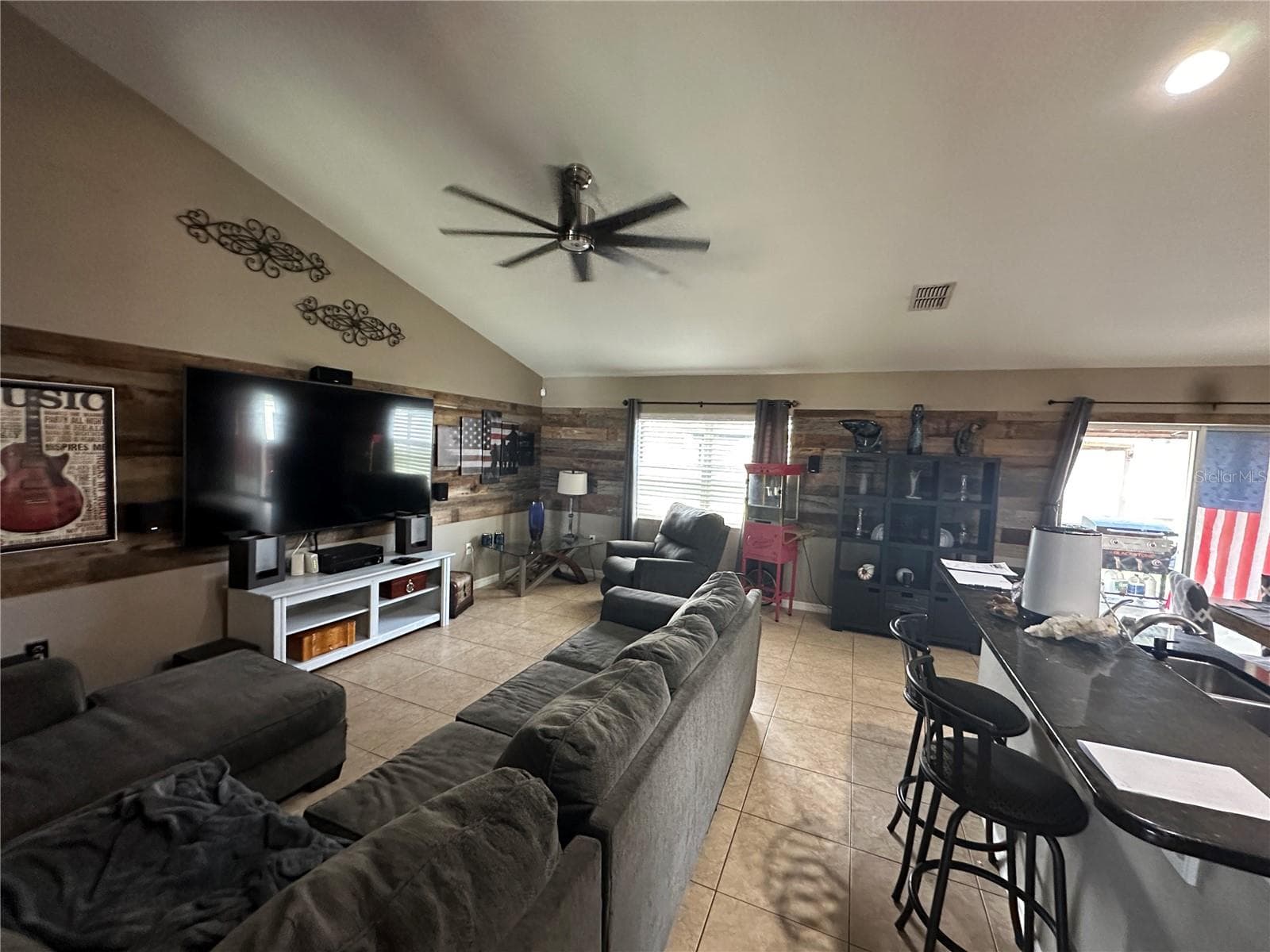 13416 ALGOMA AVE — photo 5 of 27