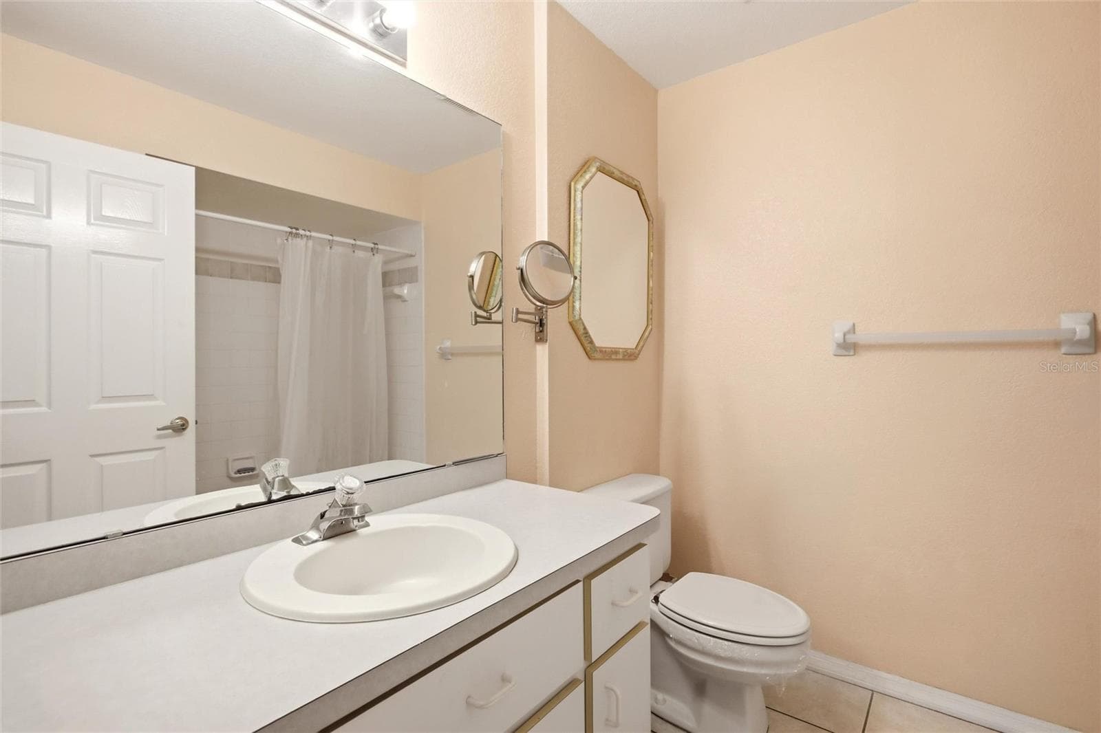 1512 RIO DE JANEIRO AVENUE — photo 21 of 44