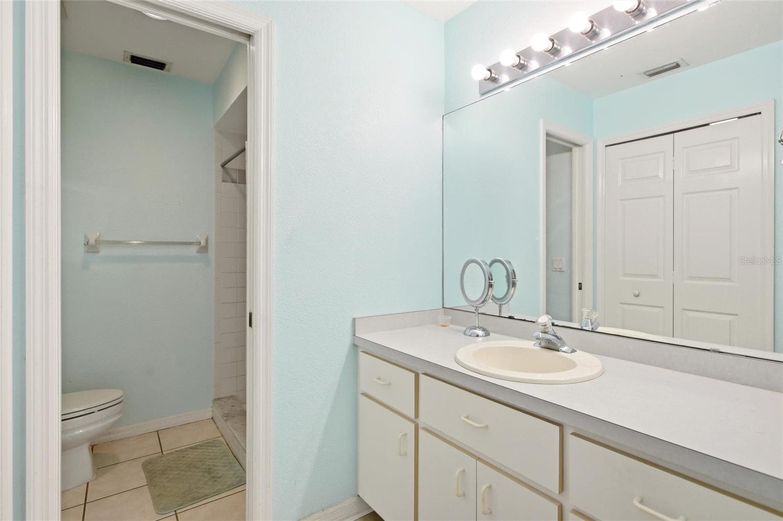 1512 RIO DE JANEIRO AVENUE — photo 17 of 44