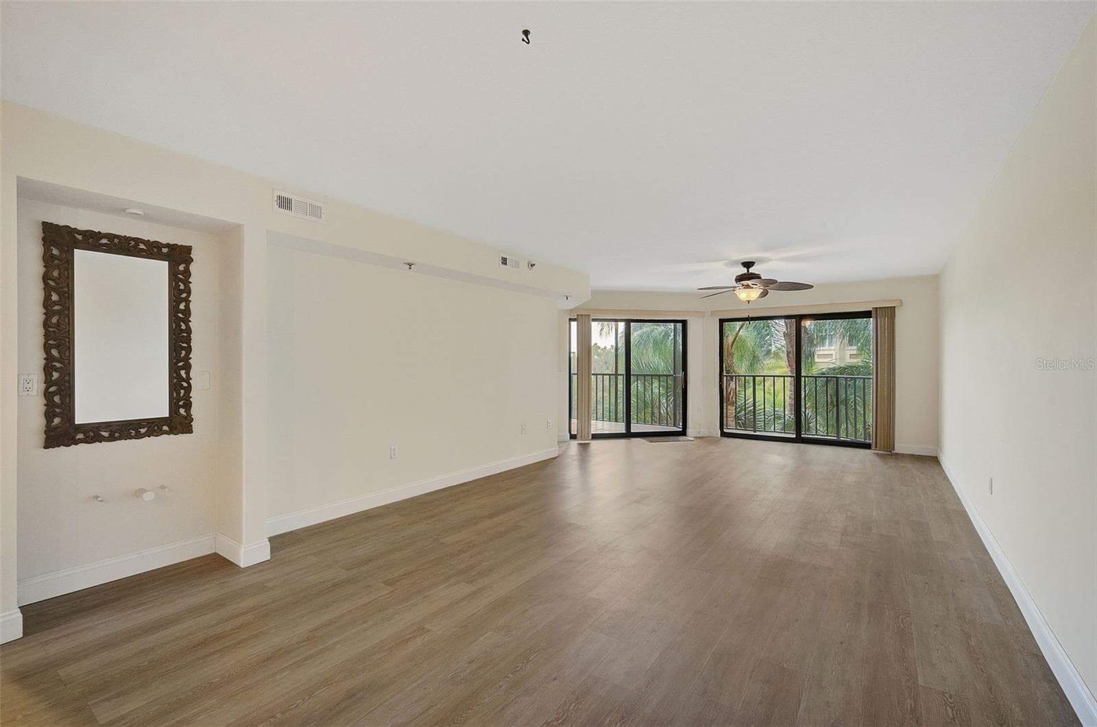 7204 JESSIE HARBOR DRIVE — photo 12 of 43