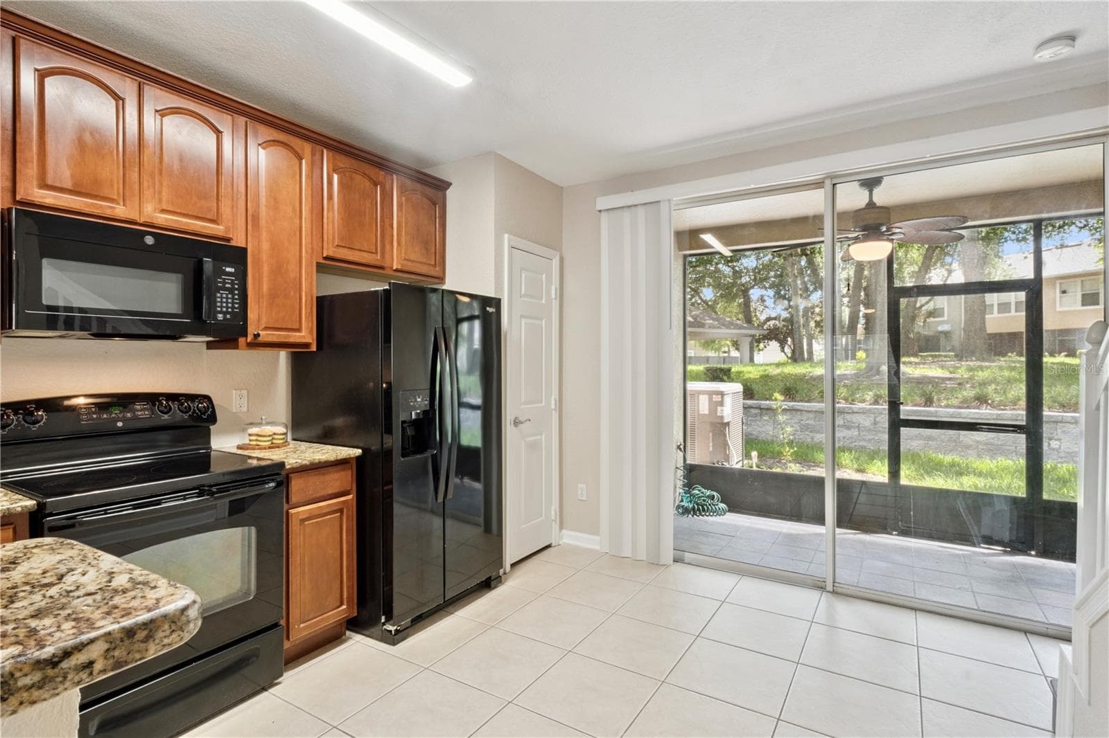 1161 PEPPERDINE LANE — photo 9 of 29