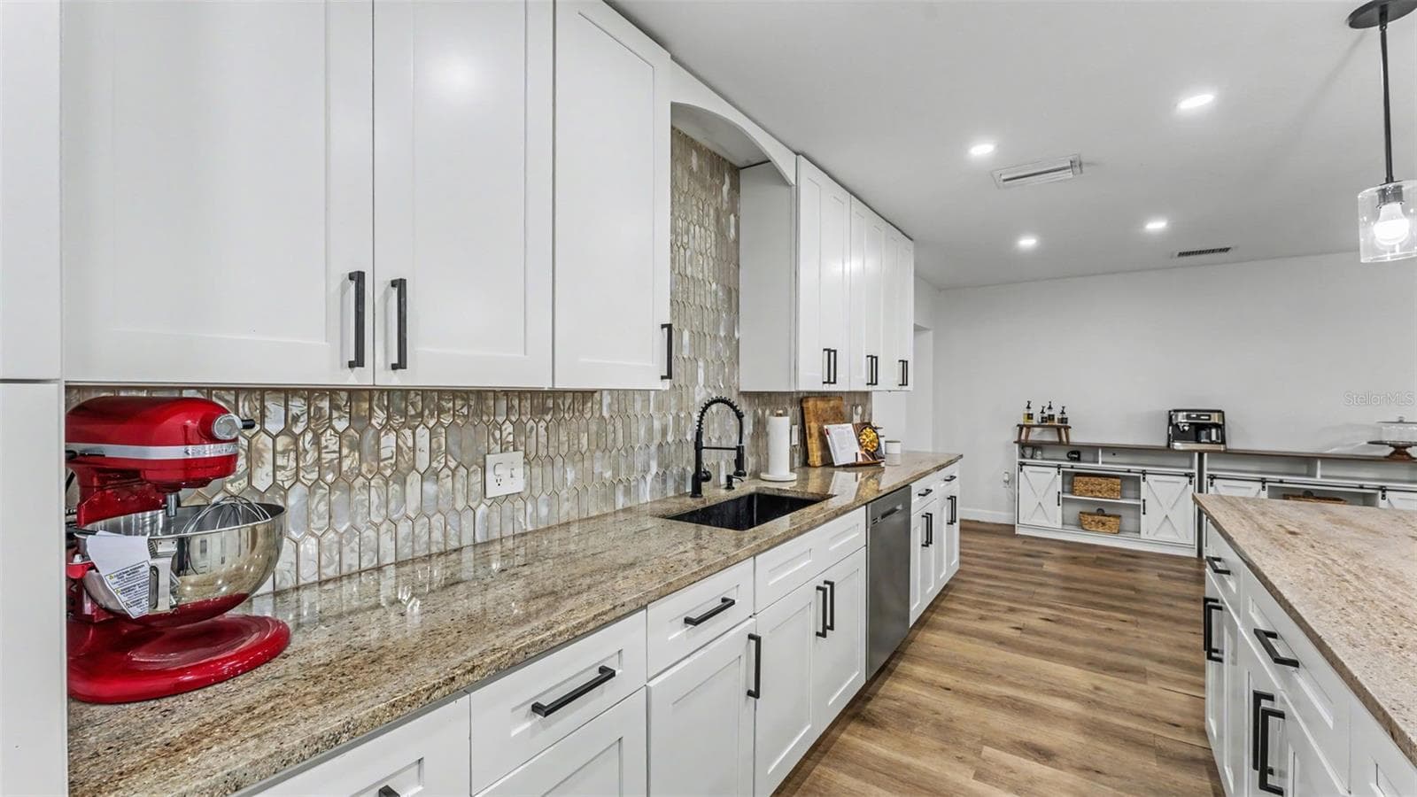 7003 SHEFFIELD DRIVE — photo 16 of 52