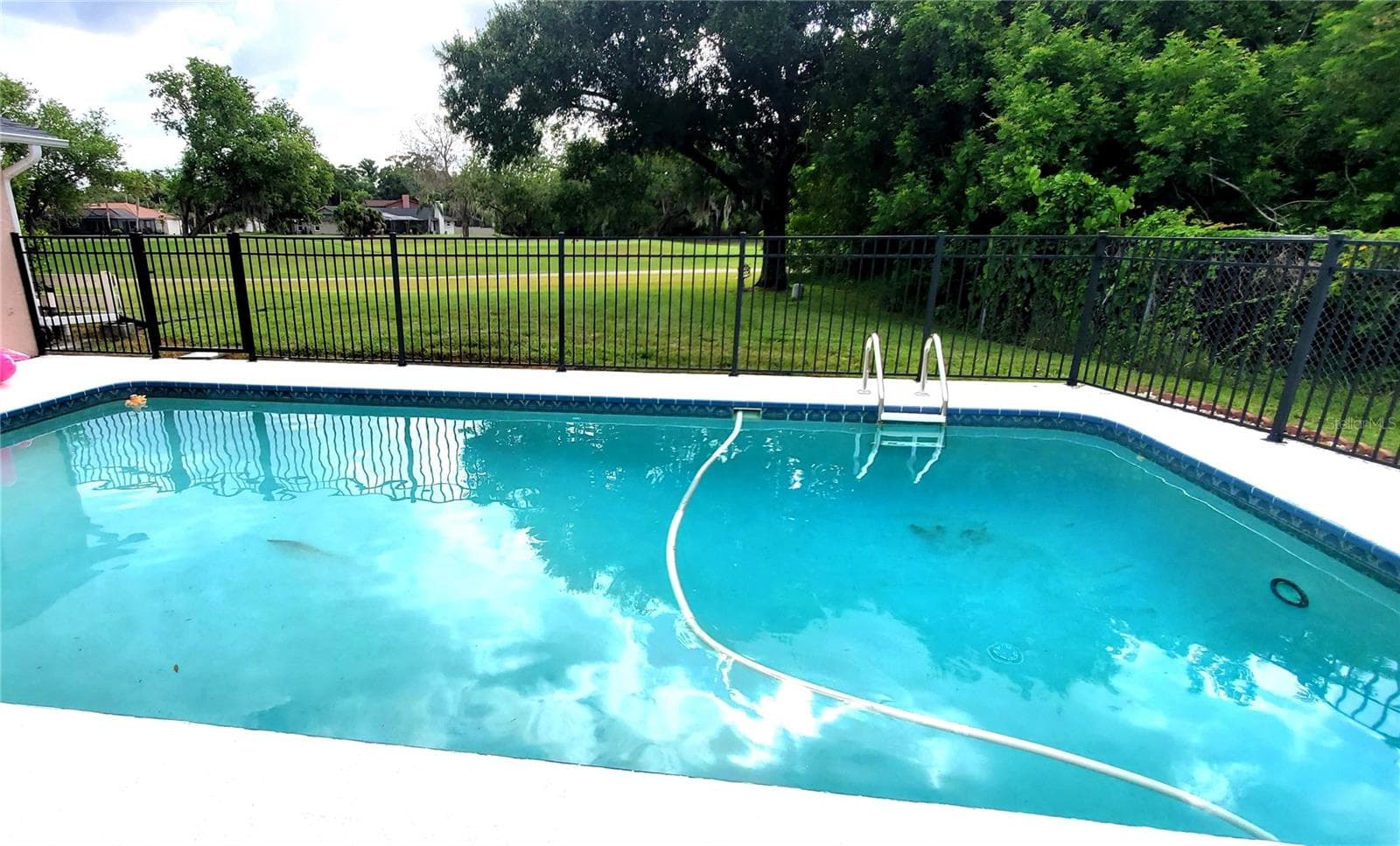 100 WATER OAK WAY — photo 3 of 68