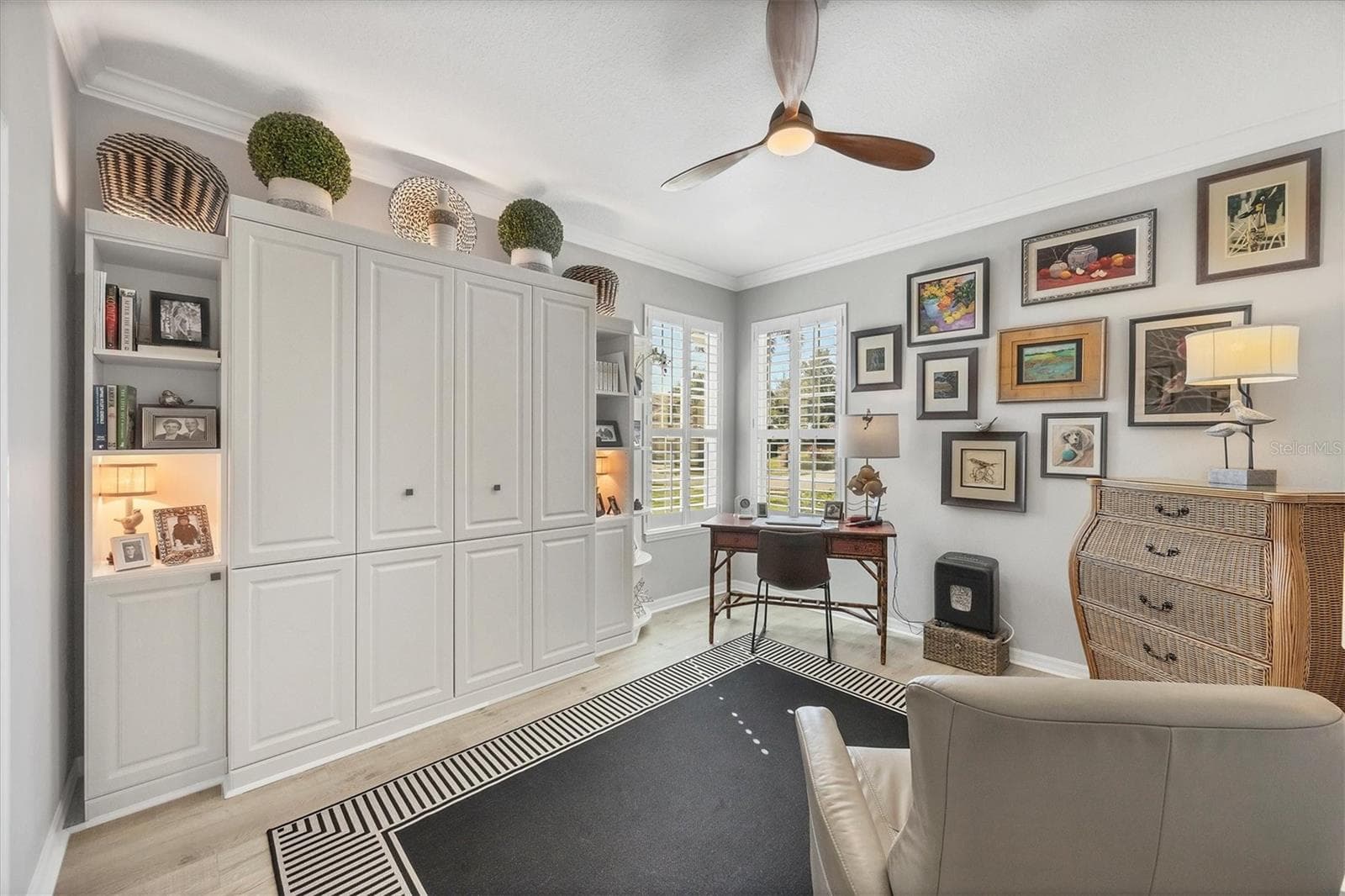 4820 WHISPERING OAKS DRIVE — photo 20 of 56