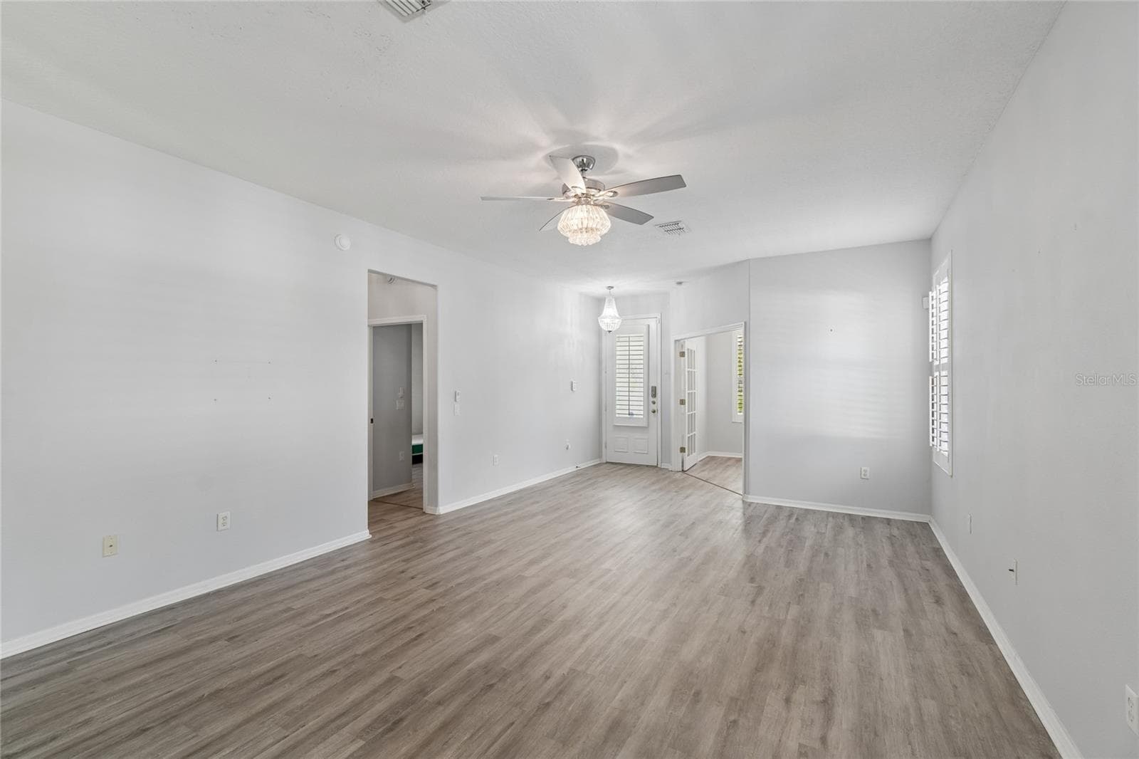 10207 PORCH STREET — photo 14 of 58