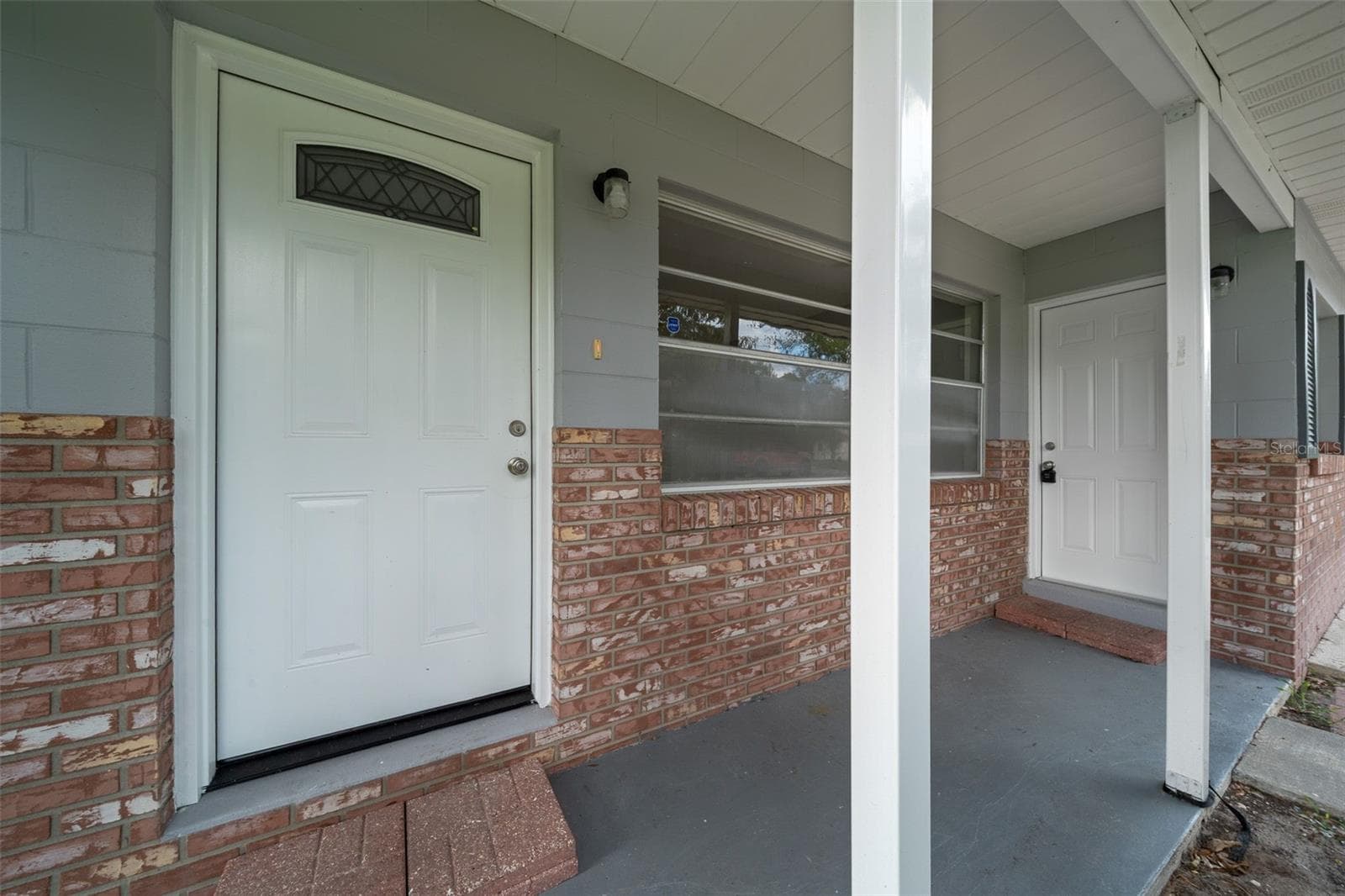 2100 52ND STREET — photo 3 of 29
