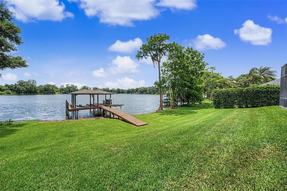 15004 MAURINE COVE LANE — photo 55 of 71