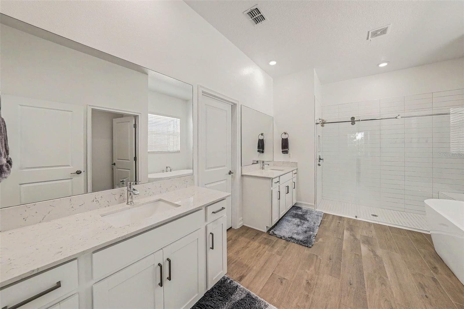 12840 BERGSTORM BAY DRIVE — photo 15 of 30