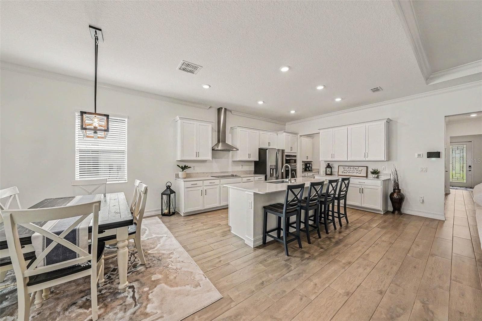 12840 BERGSTORM BAY DRIVE — photo 5 of 30