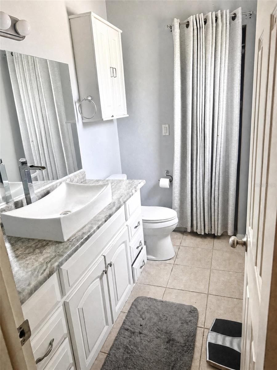 3520 STABLE RIDGE LANE — photo 7 of 10