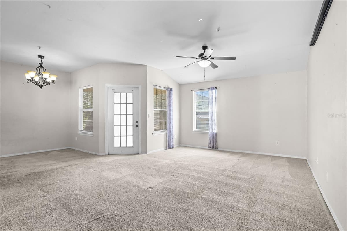 425 SUMMIT RIDGE PLACE — photo 11 of 53