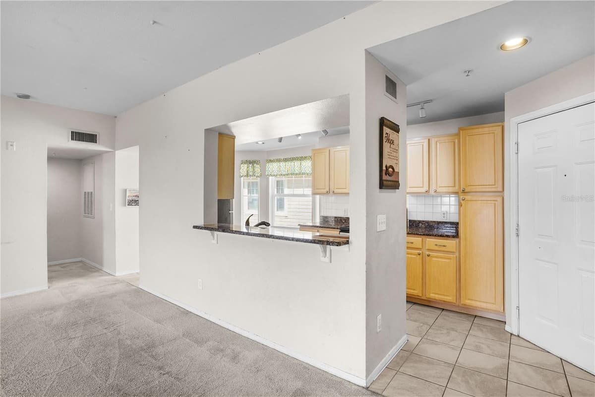 425 SUMMIT RIDGE PLACE — photo 13 of 53
