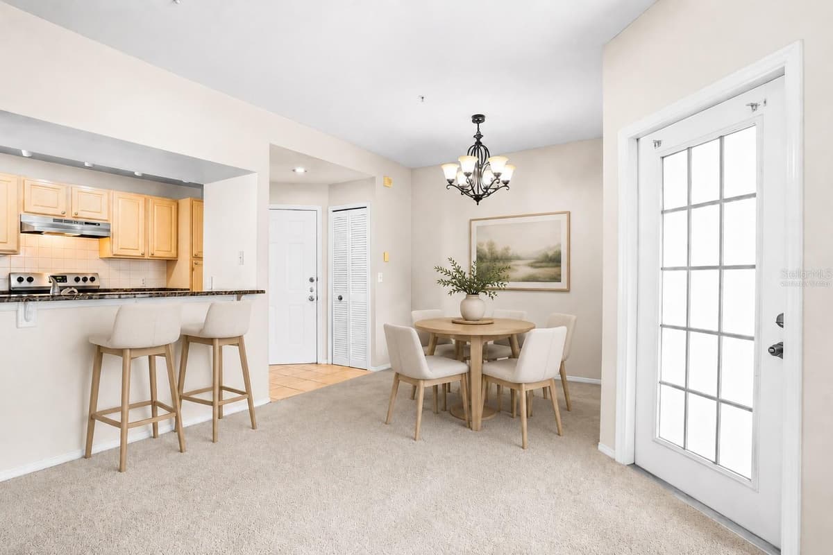 425 SUMMIT RIDGE PLACE — photo 20 of 53