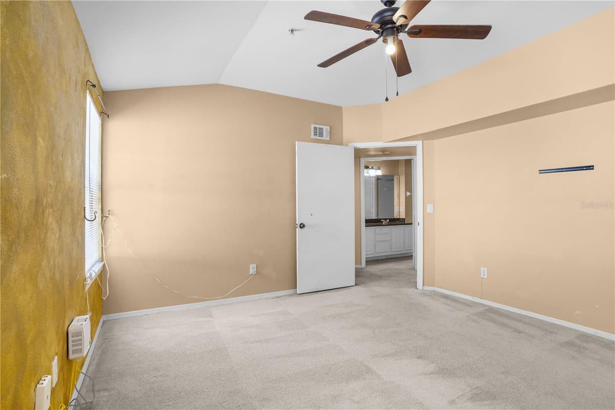 425 SUMMIT RIDGE PLACE — photo 28 of 53
