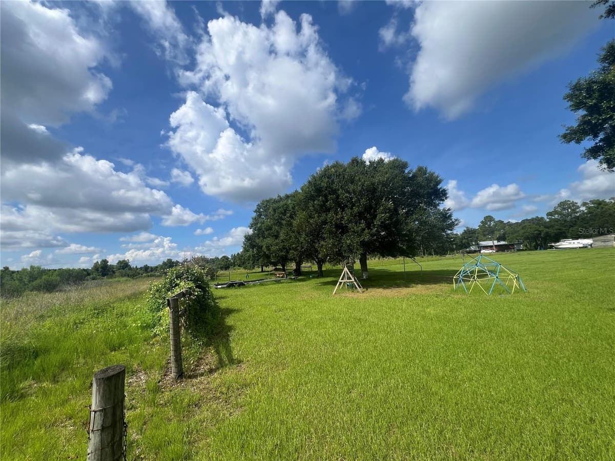 8755 WAUCHULA ROAD — photo 12 of 30