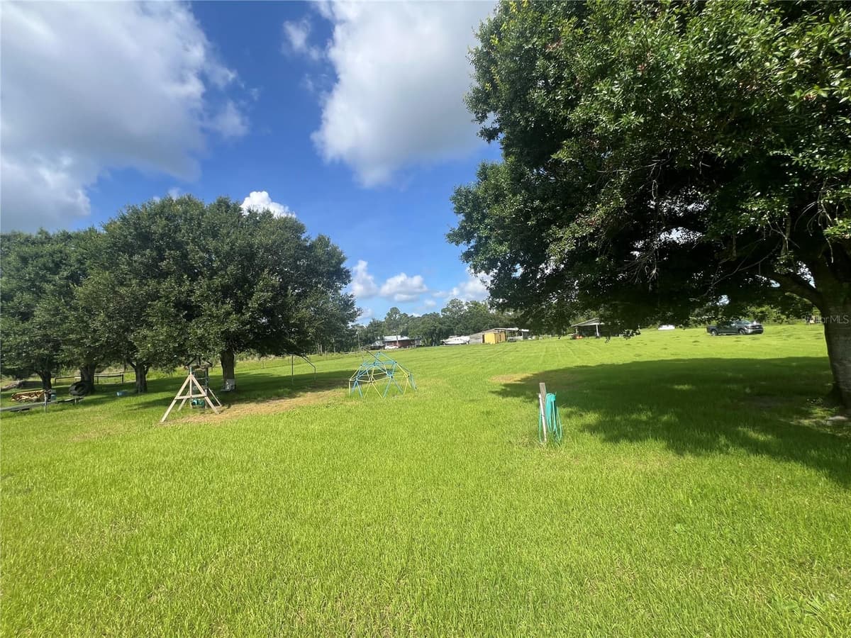 8755 WAUCHULA ROAD — photo 11 of 30