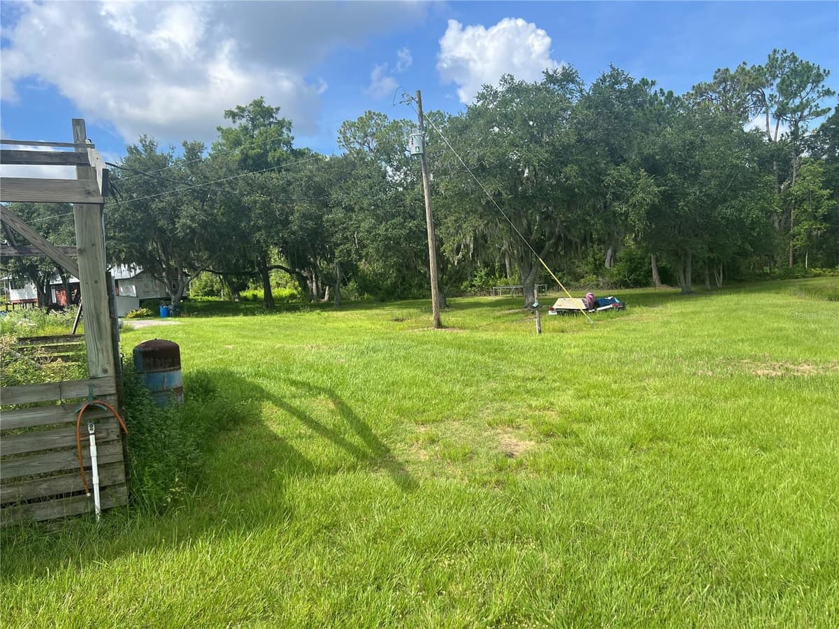 8755 WAUCHULA ROAD — photo 17 of 30