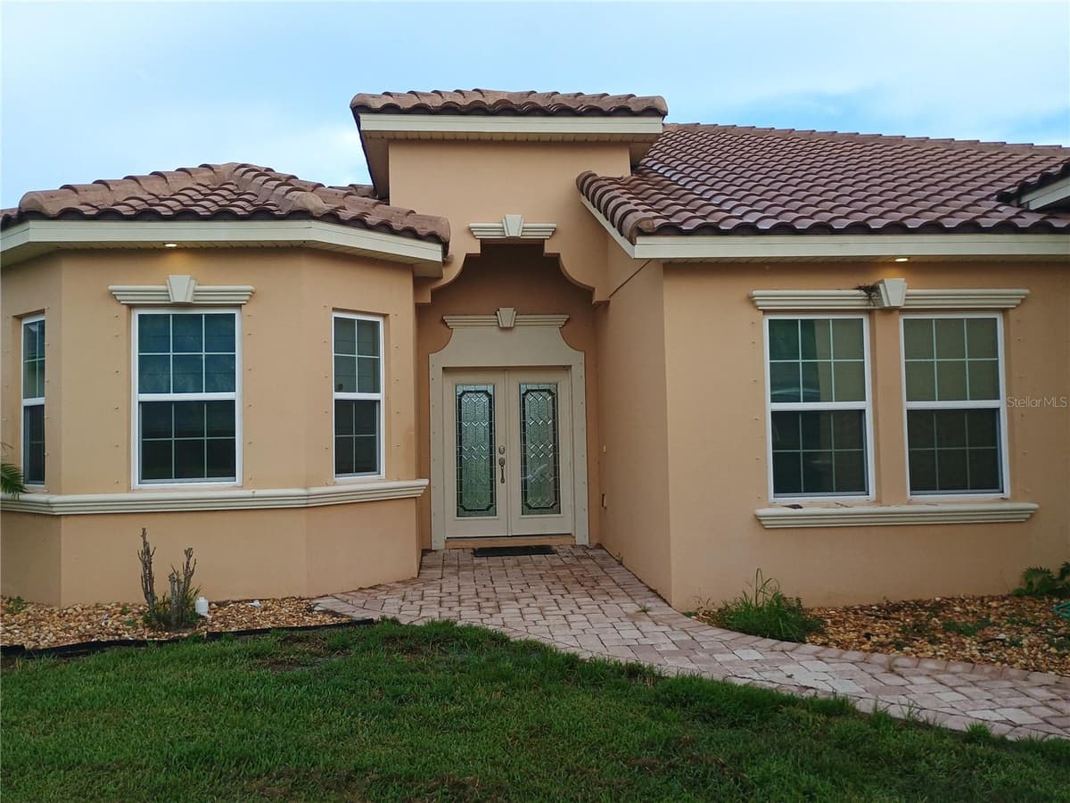 4394 PRESERVATION CIRCLE — photo 2 of 55
