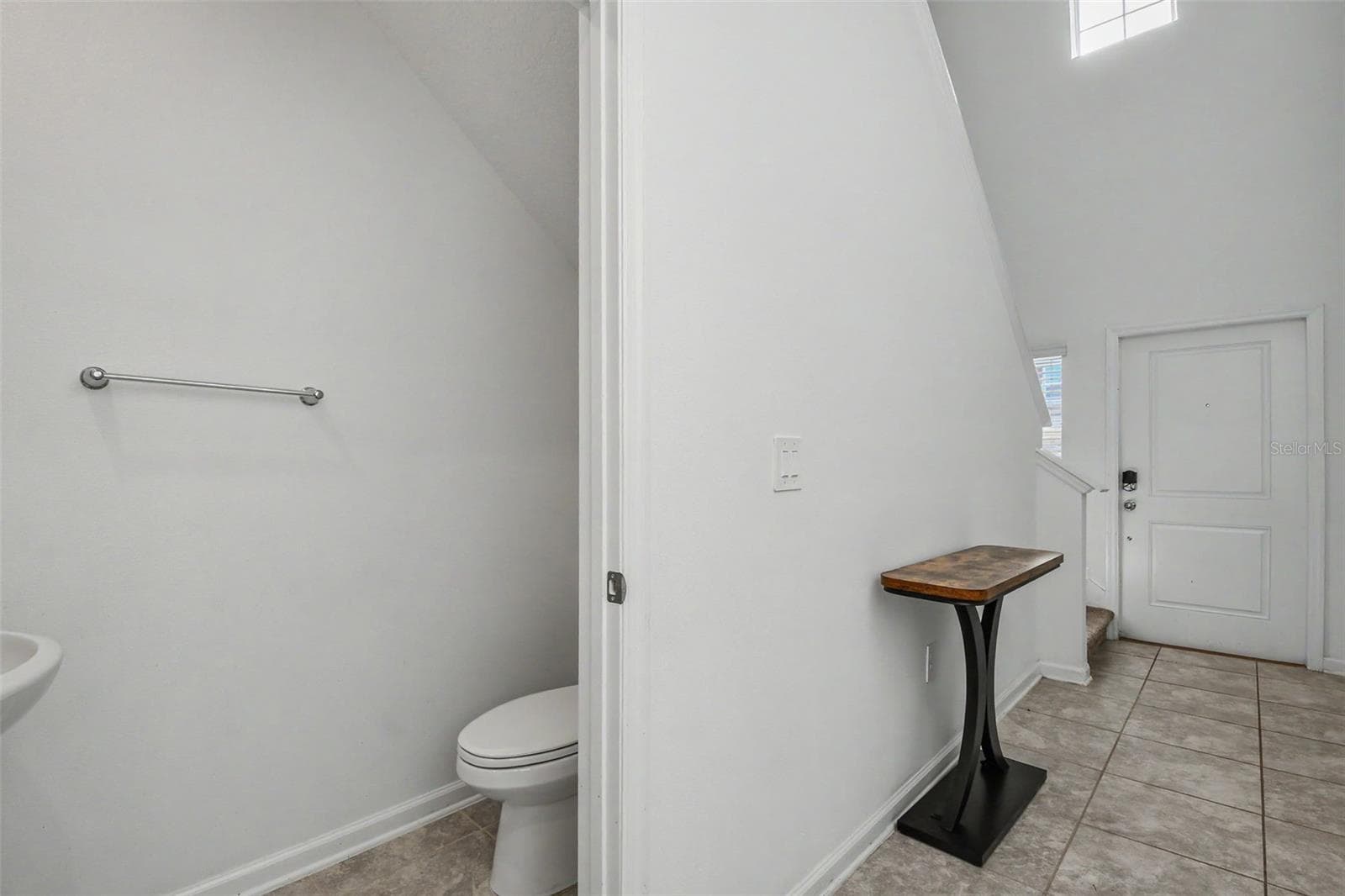 1906 NIAGRA DRIVE — photo 6 of 45