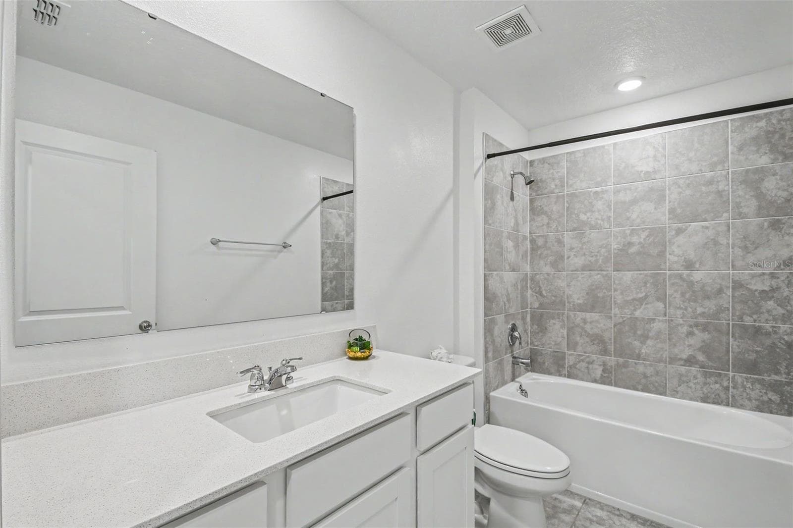1906 NIAGRA DRIVE — photo 31 of 45