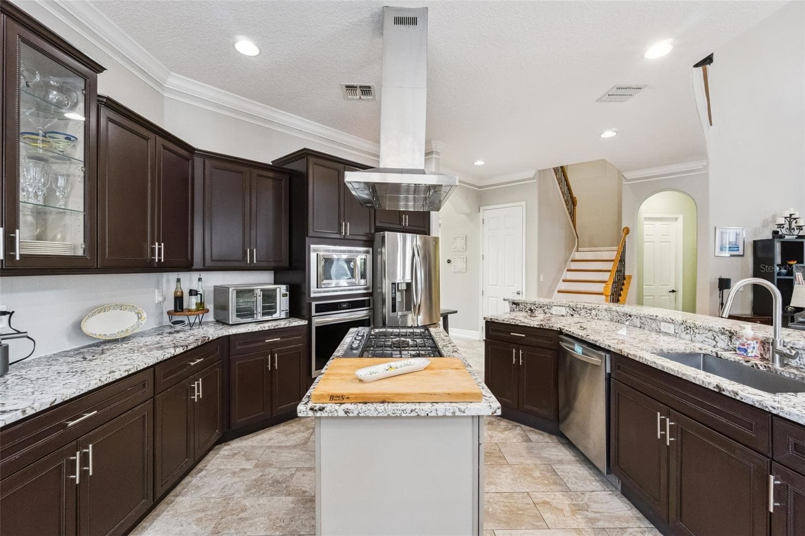 1155 GREEN VISTA CIRCLE — photo 15 of 46