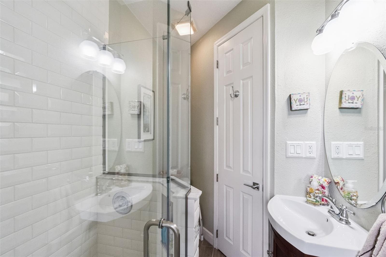 1155 GREEN VISTA CIRCLE — photo 21 of 46