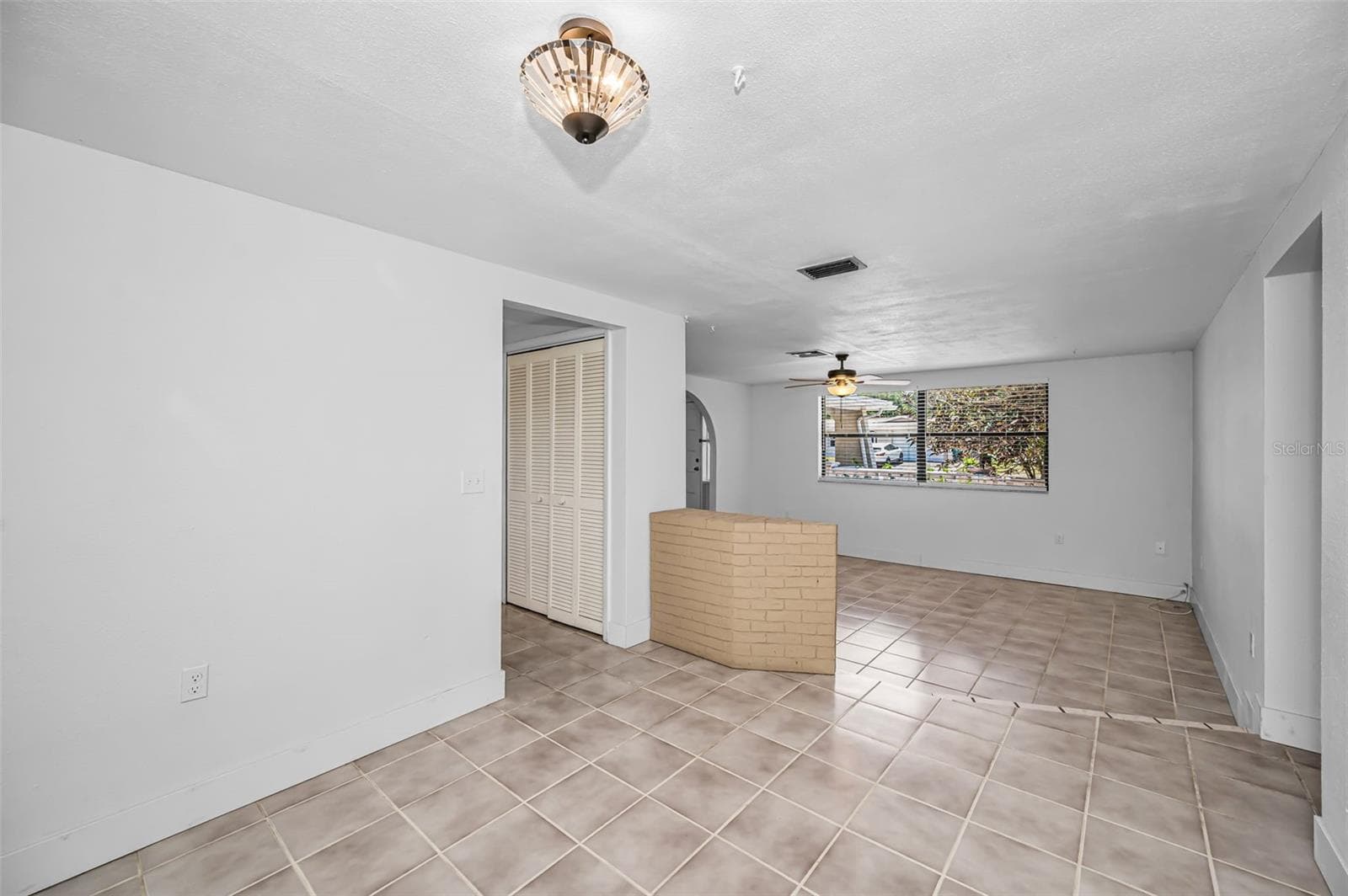 5817 10TH AVENUE — photo 9 of 41