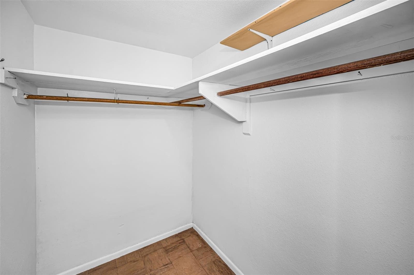 5817 10TH AVENUE — photo 19 of 41