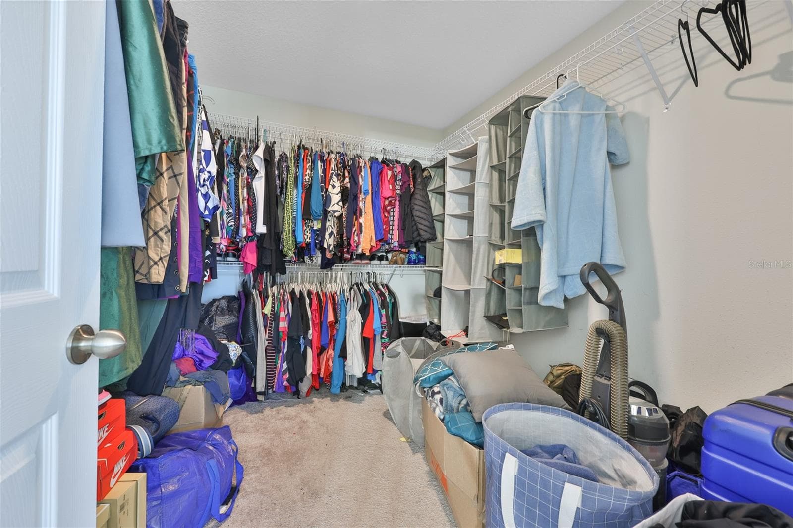2927 MARINE GRASS DRIVE — photo 16 of 54