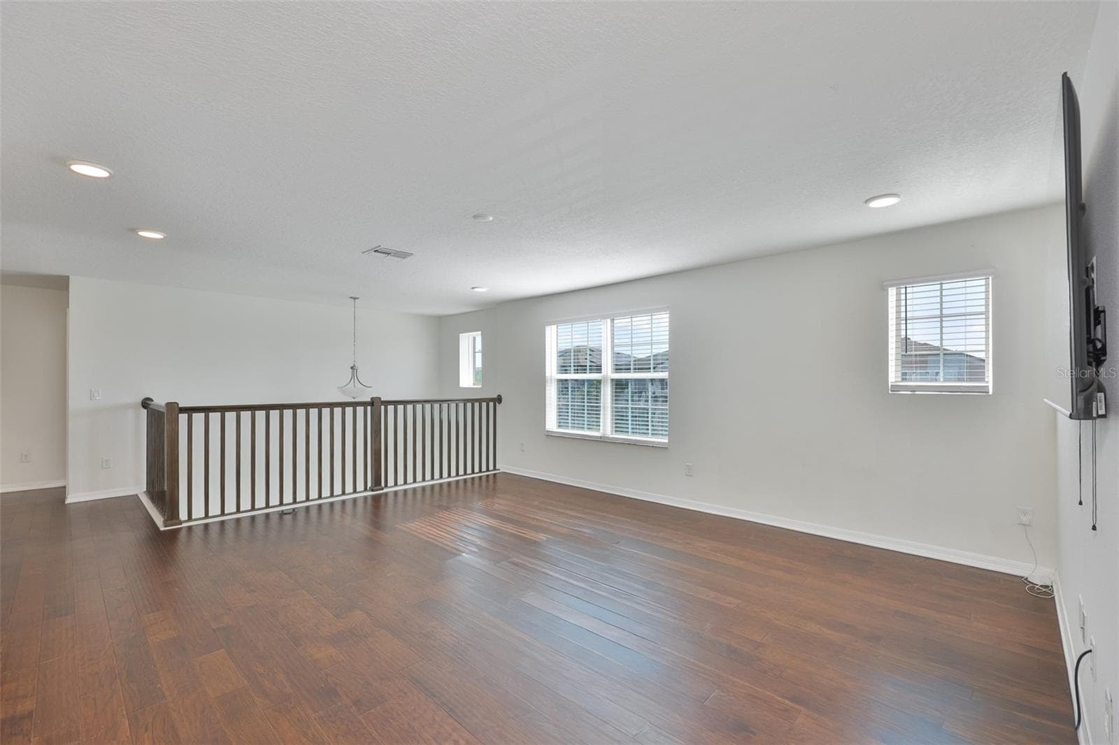2927 MARINE GRASS DRIVE — photo 36 of 54