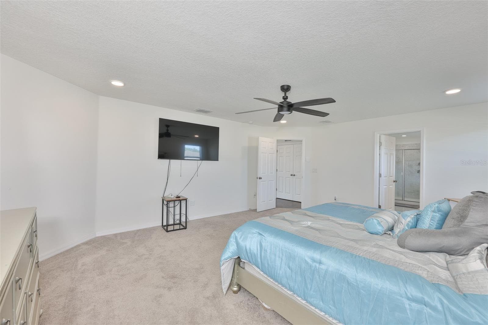 2927 MARINE GRASS DRIVE — photo 14 of 54