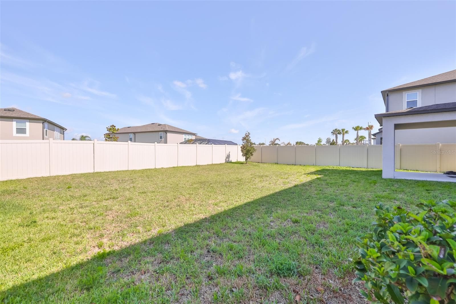 2927 MARINE GRASS DRIVE — photo 52 of 54