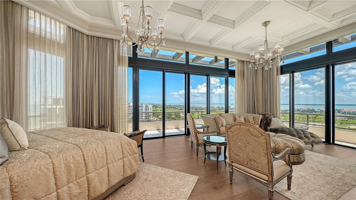 415 L AMBIANCE DRIVE — photo 31 of 60
