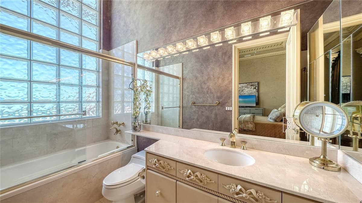 415 L AMBIANCE DRIVE — photo 40 of 60