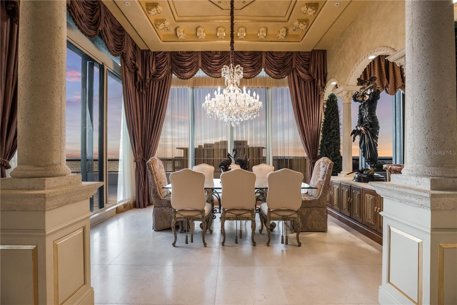 415 L AMBIANCE DRIVE — photo 14 of 55