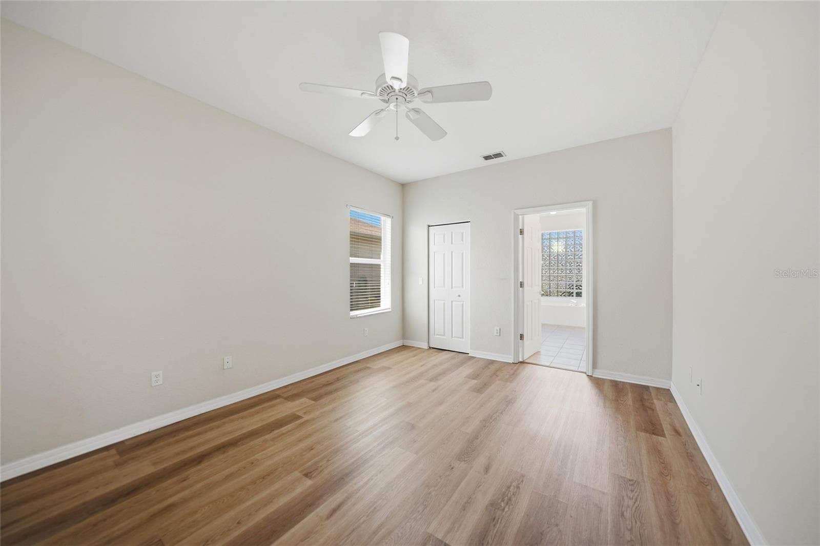 24191 BUCKINGHAM WAY — photo 19 of 63