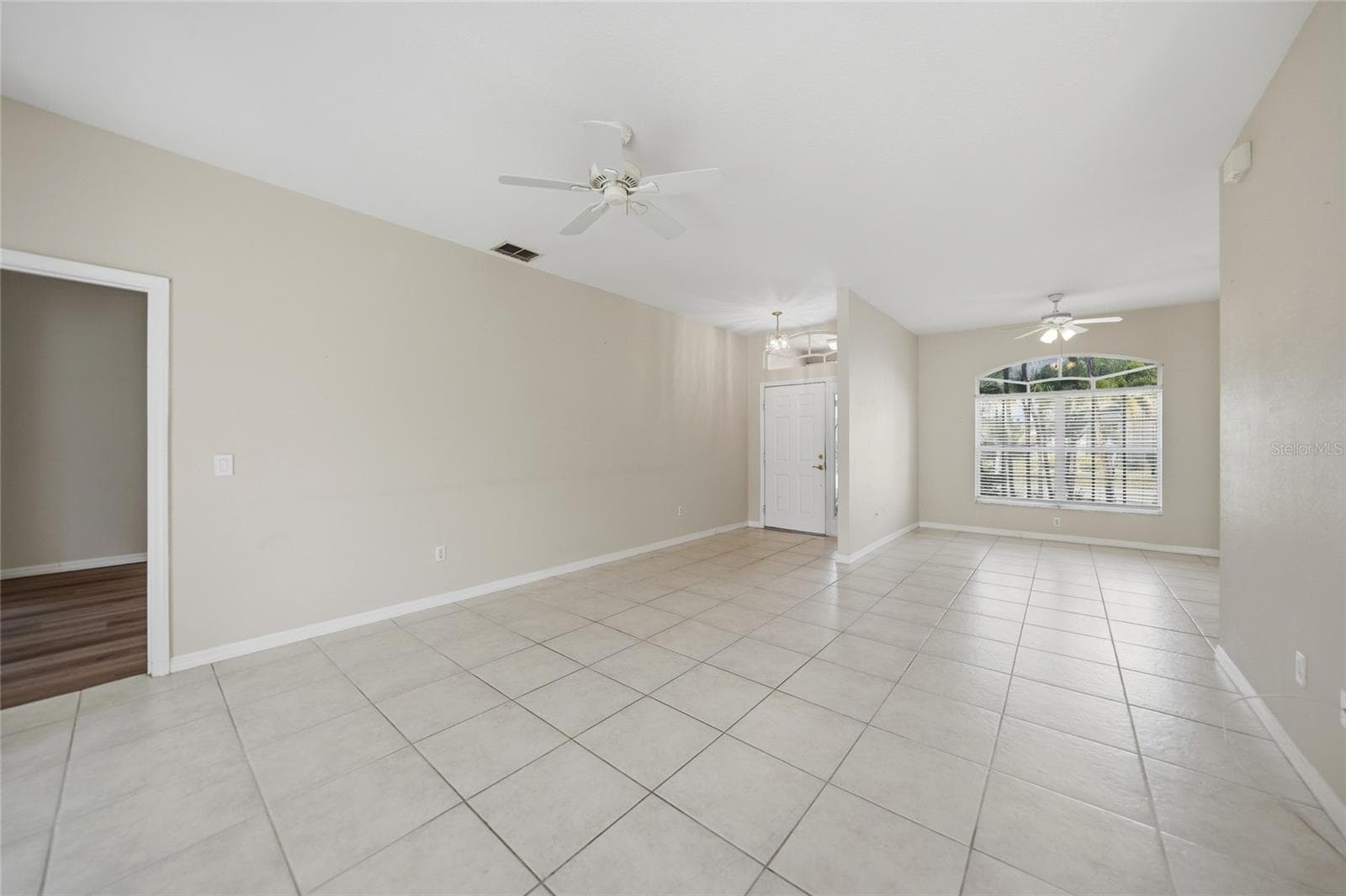 24191 BUCKINGHAM WAY — photo 8 of 63