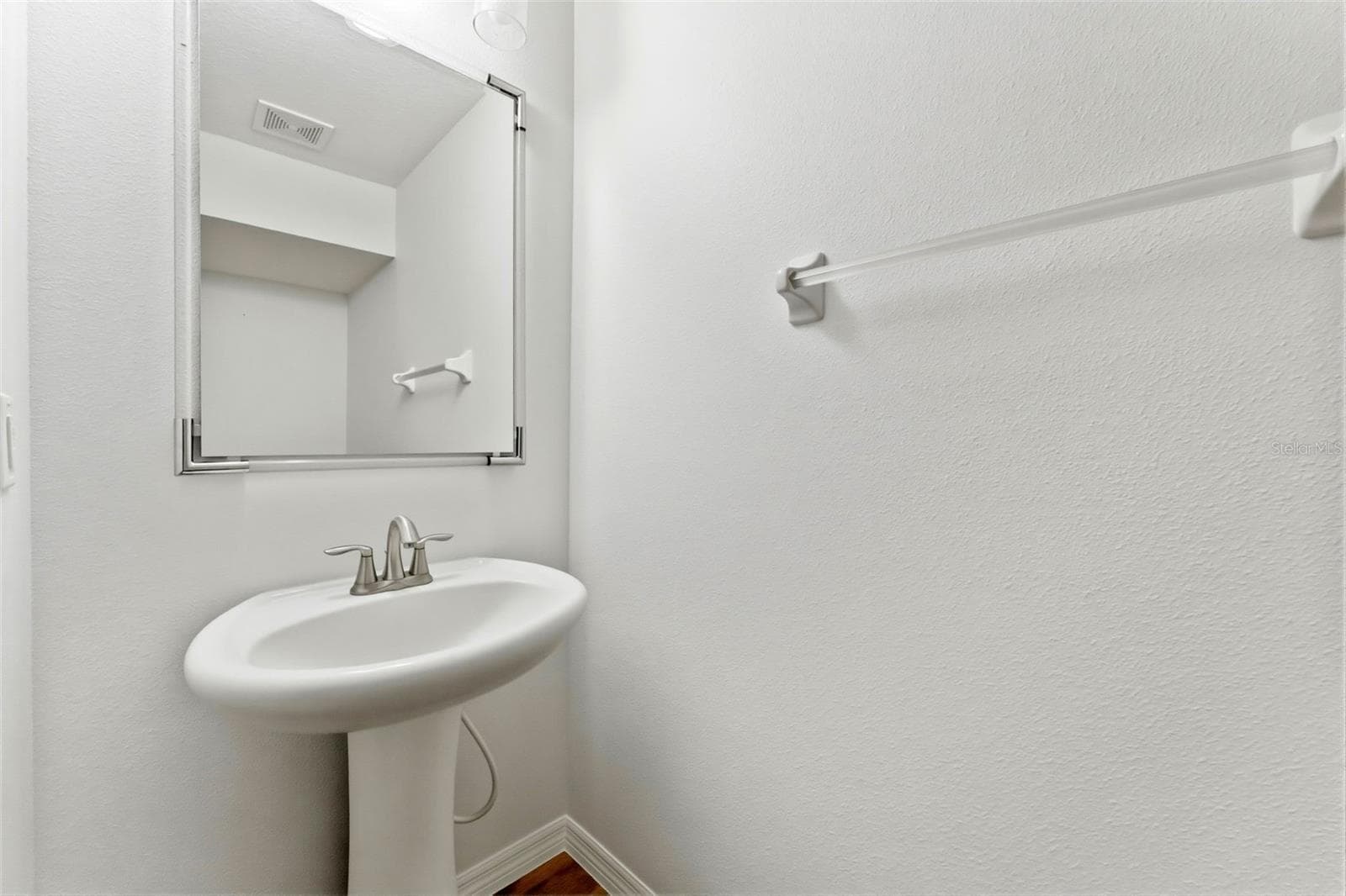7001 INTERBAY BLVD — photo 25 of 38