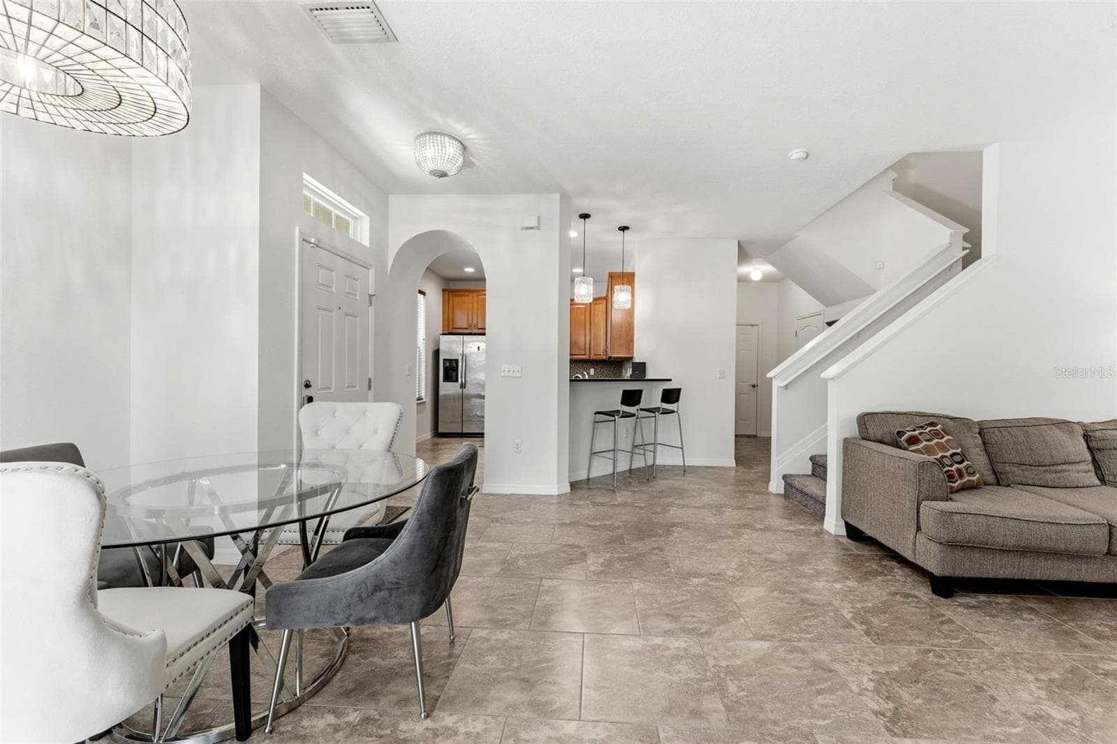 7001 INTERBAY BLVD — photo 4 of 38
