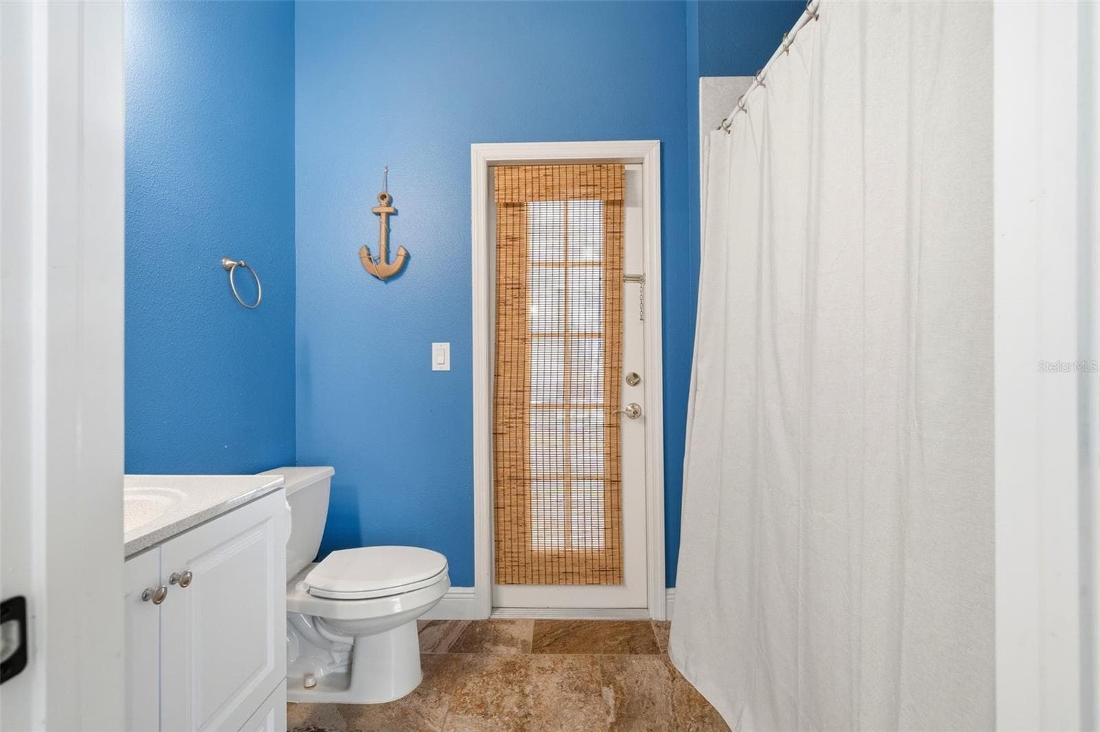 8102 KENDELWICK COURT — photo 41 of 65