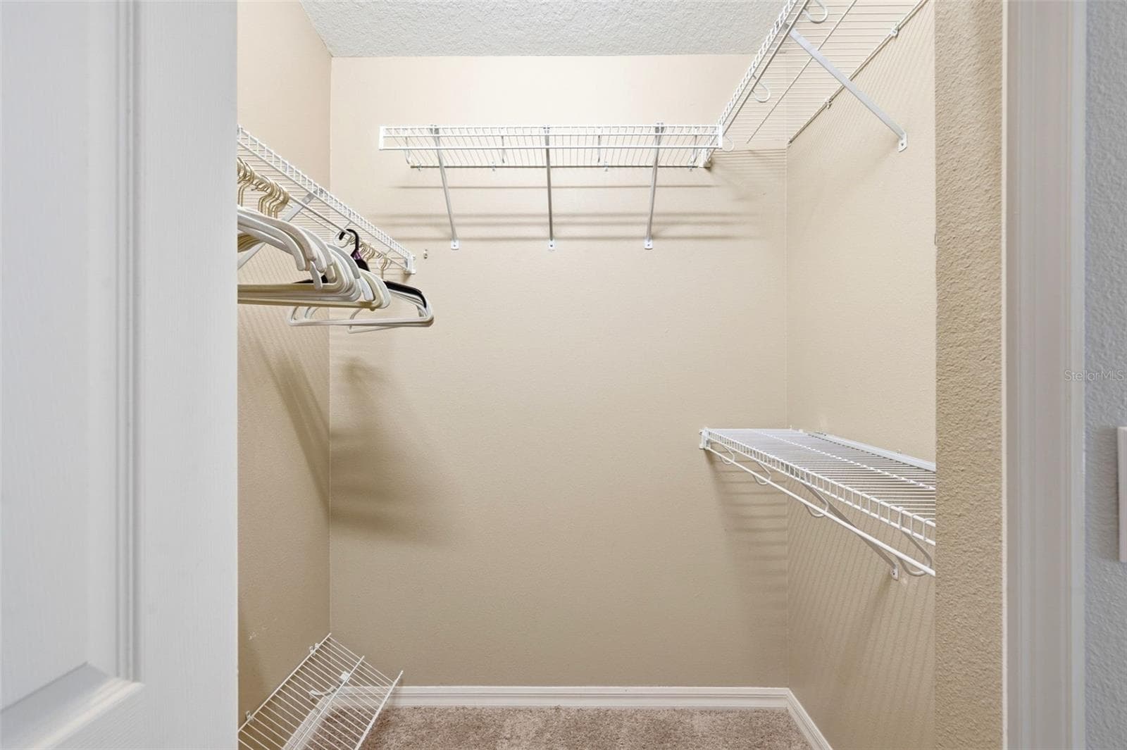 8102 KENDELWICK COURT — photo 23 of 65
