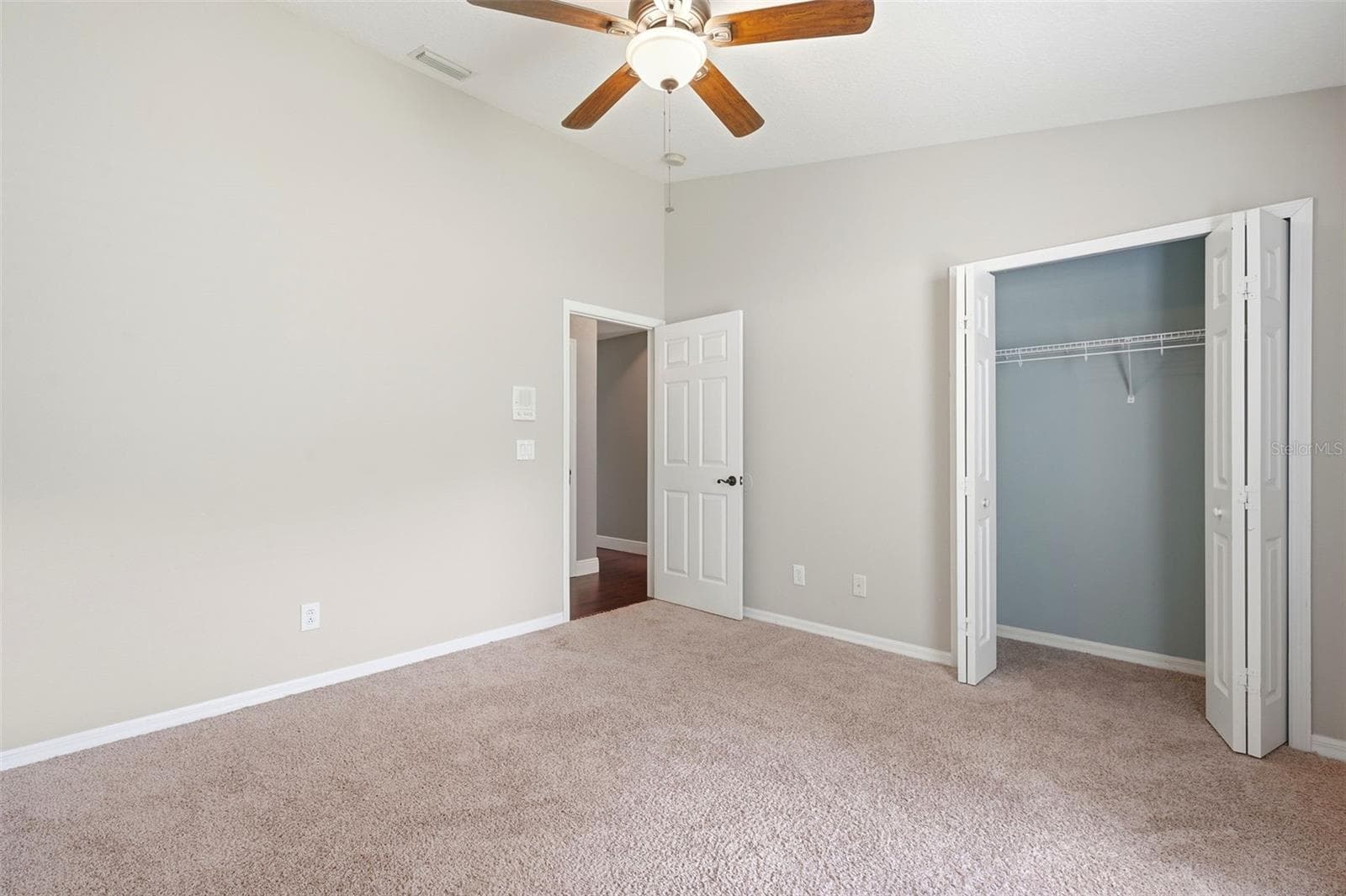 8102 KENDELWICK COURT — photo 31 of 65