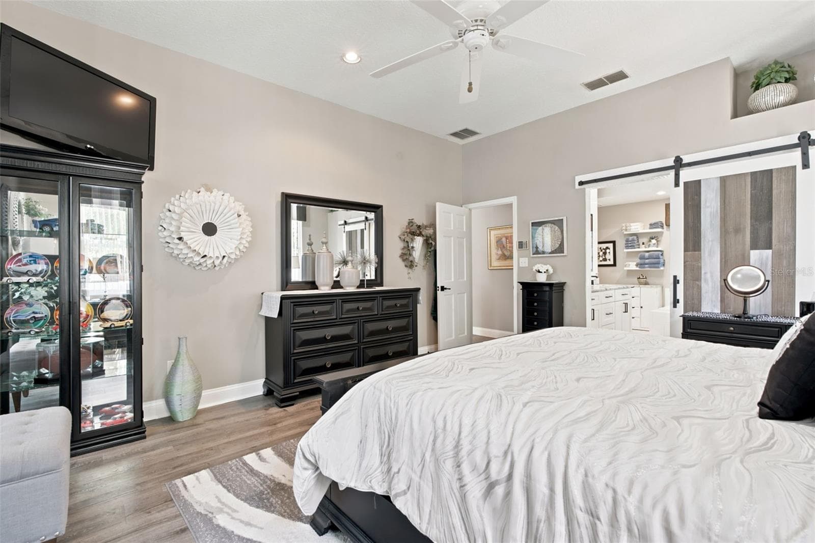 361 LAKE LENELLE DRIVE — photo 35 of 76